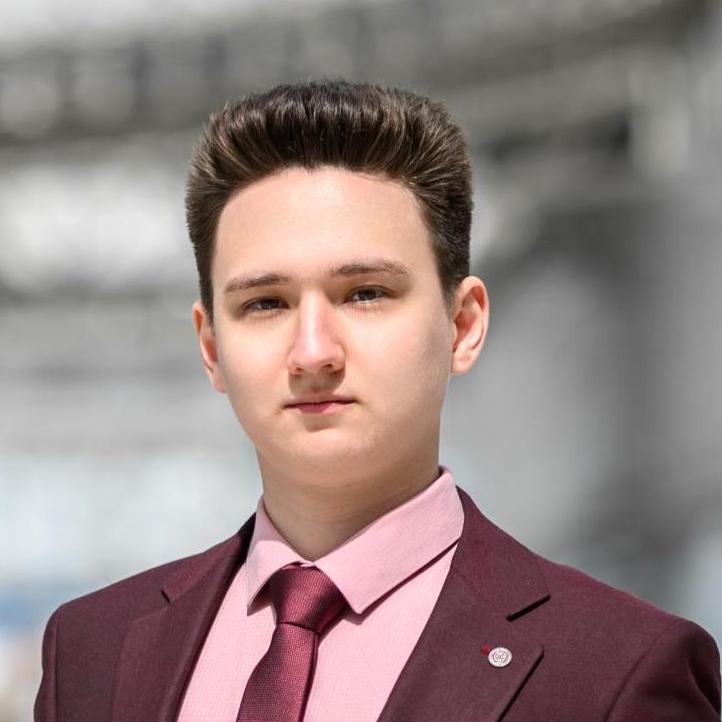 Камиль Рустамович Садреев