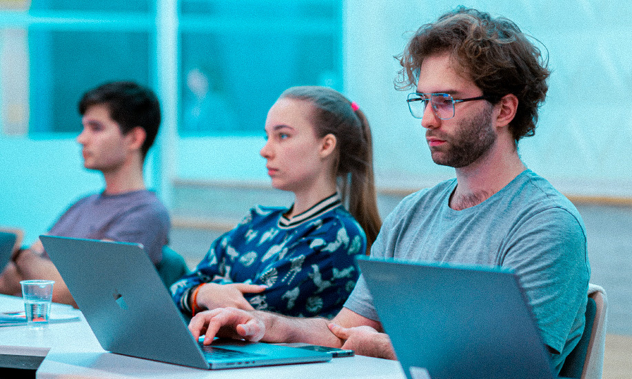 Математическая логика, алгебра, теория чисел и дискретная математика