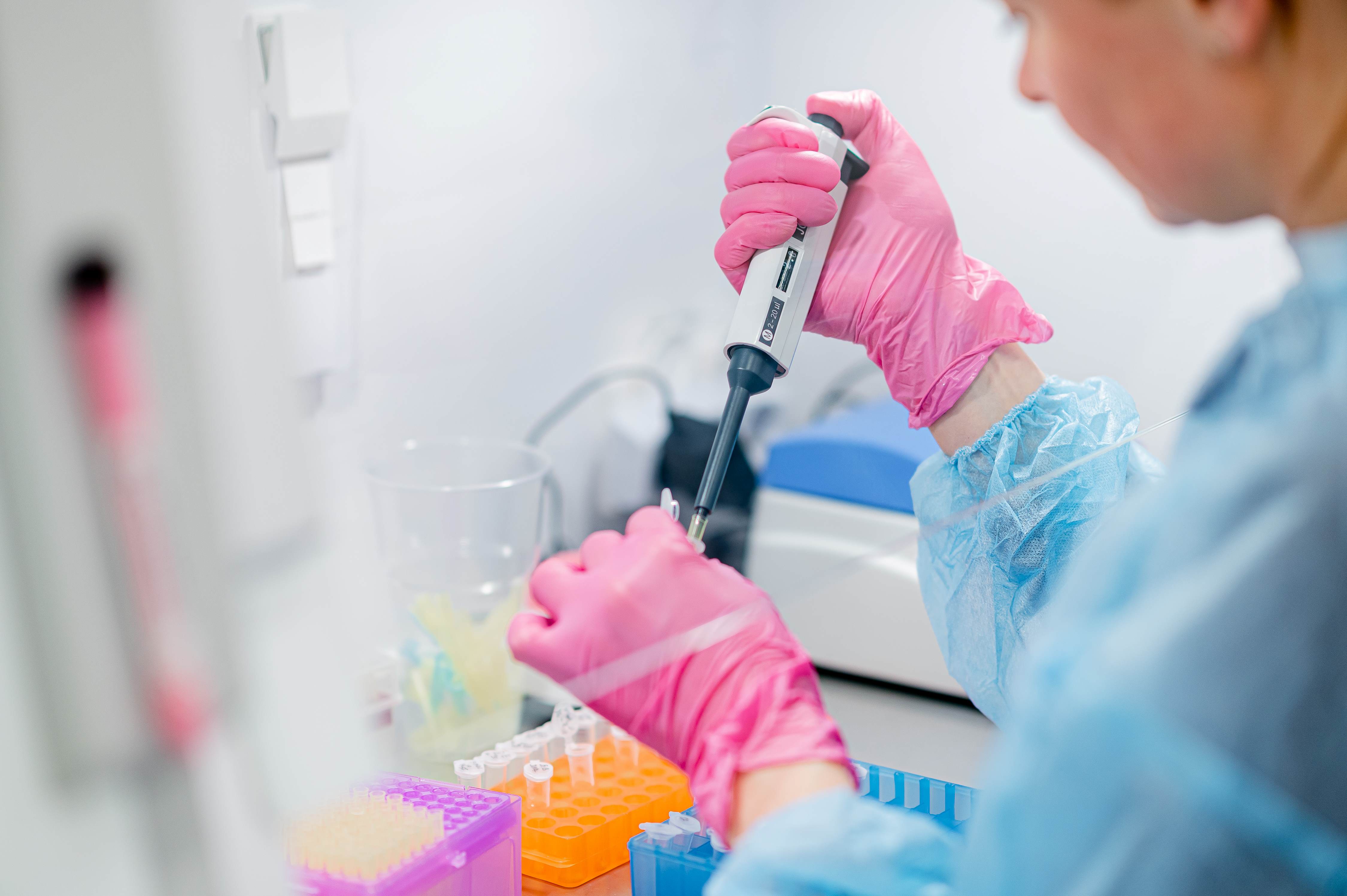 В Университете «Сириус» создают «умные» клетки против рака и ожирения