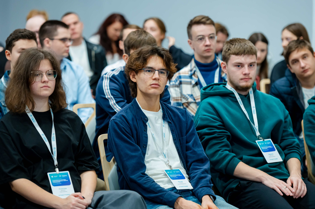 Z01_9366.jpg Z01_9366.jpg