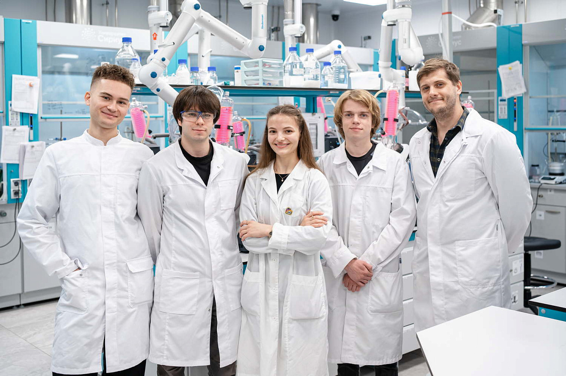 Учёные Университета «Сириус» разработали новую группу веществ для борьбы с диабетом и ожирением